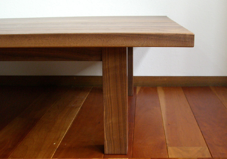 90✕54 ローテーブル　無垢材　木ウォールナット　アンティーク　インダストリー